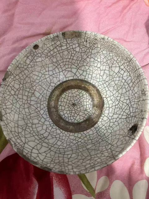 古玩陶瓷哥釉青花炫紋碗真品鑒賞圖
