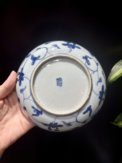 古玩陶瓷青花喜祿封侯圖盤真品鑒賞圖