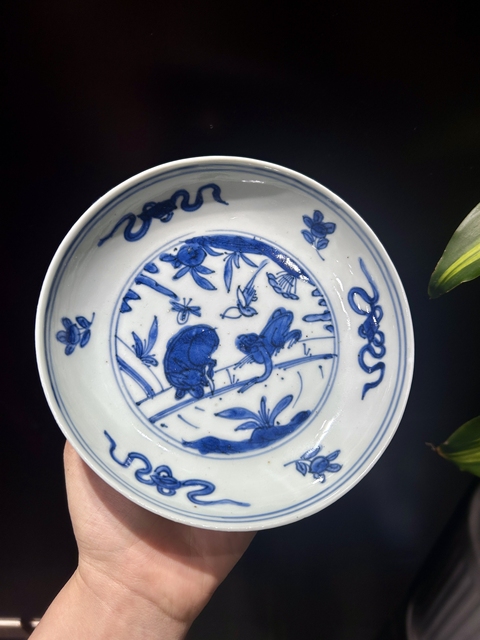 古玩陶瓷青花喜祿封侯圖盤真品鑒賞圖