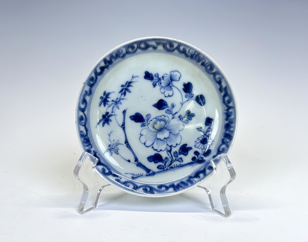 古玩陶瓷清康熙·青花花卉碟拍賣,當前價格198元