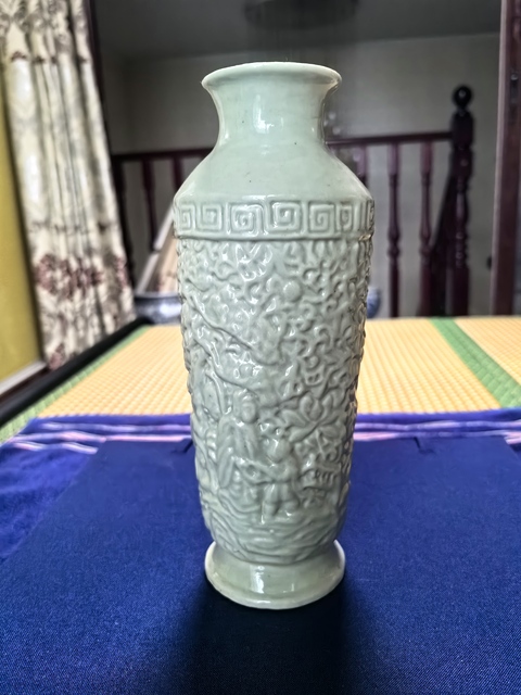 古玩陶瓷青釉瓶真品鑒賞圖