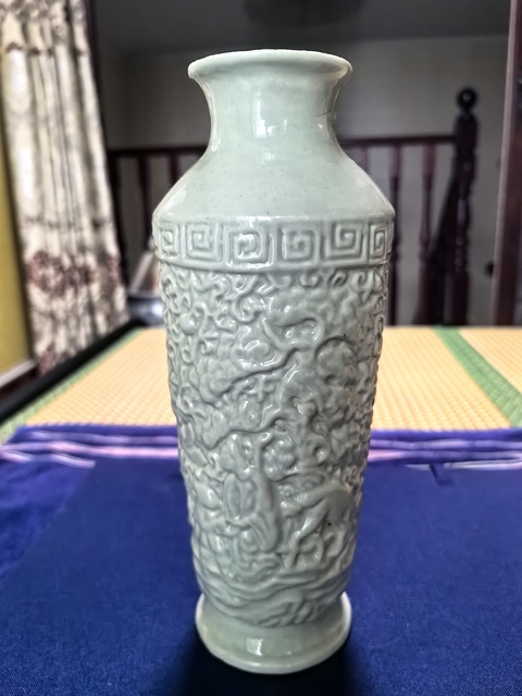 古玩陶瓷青釉瓶真品鑒賞圖