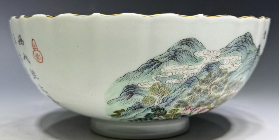 古玩陶瓷粉彩西湖十景圖花口碗真品鑒賞圖