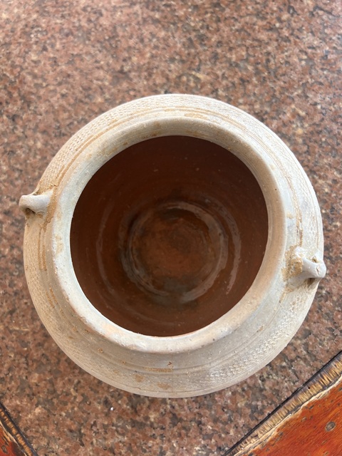 古玩陶瓷青釉罐（局部剝釉）真品鑒賞圖