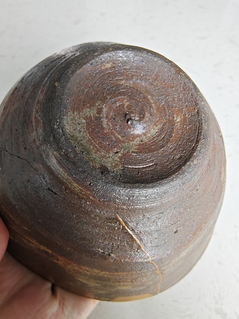 古玩陶瓷褐釉葵口碗真品鑒賞圖