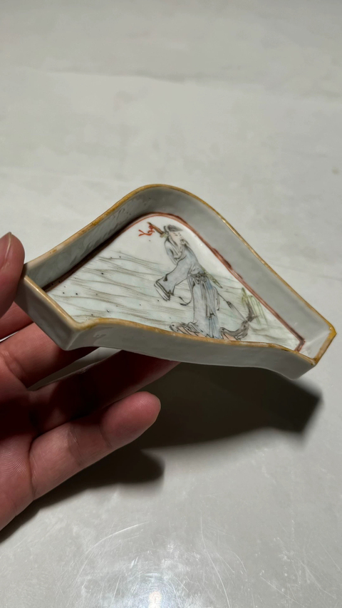 古玩陶瓷晚清淺降彩攢盤真品鑒賞圖