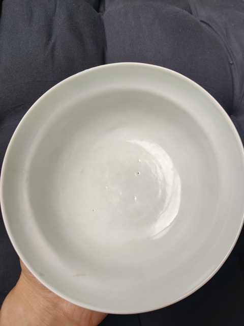 古玩陶瓷花卉紋粉彩碗真品鑒賞圖