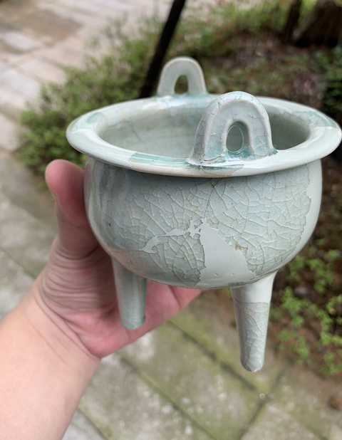 古玩陶瓷龍泉爐（殘修）真品鑒賞圖