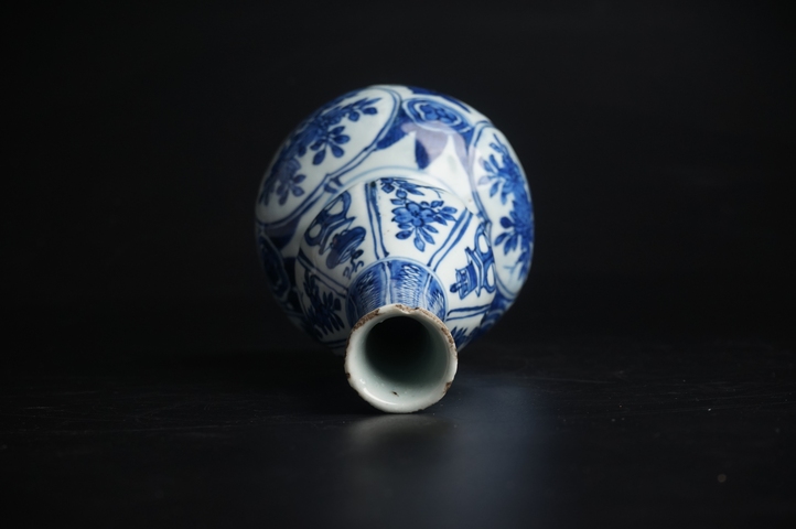 古玩陶瓷明萬歷·青花博古花卉紋葫蘆瓶拍賣，當前價格28755元