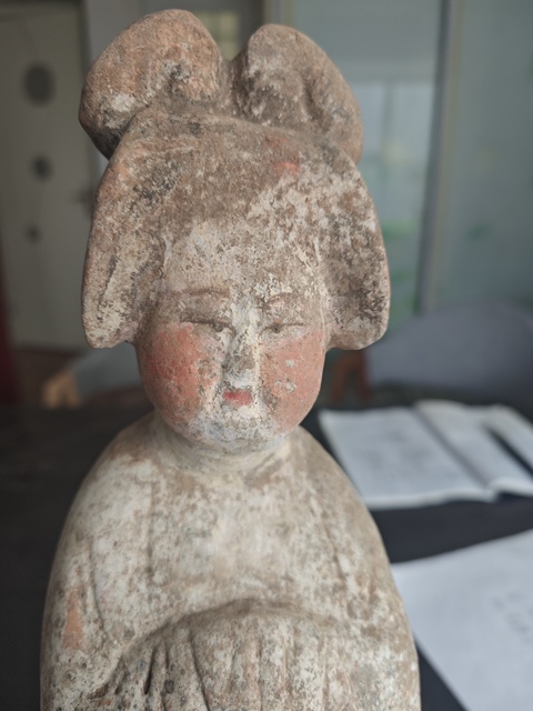 古玩陶瓷彩陶女傭真品鑒賞圖