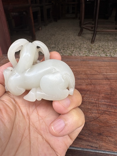 古玩玉器玉雕瑞獸題材掛件真品鑒賞圖