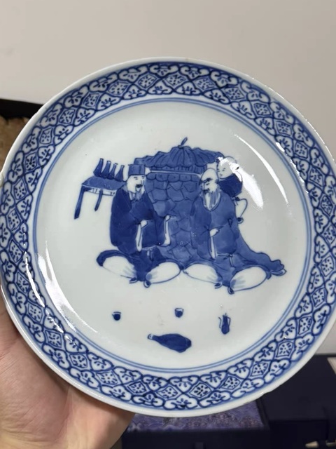 古玩陶瓷青花人物故事紋折腰盤真品鑒賞圖