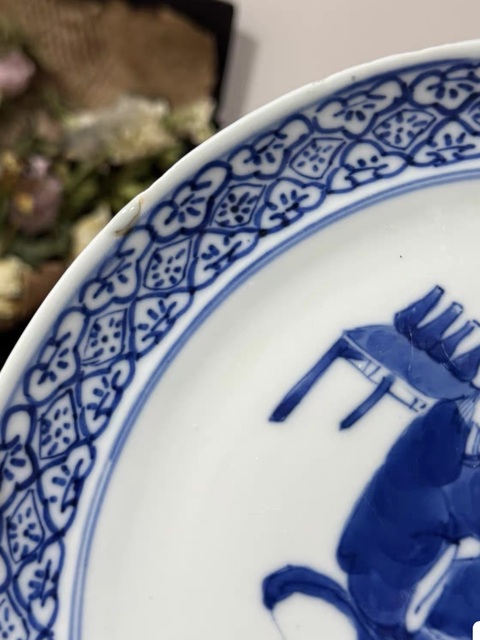 古玩陶瓷青花人物故事紋折腰盤真品鑒賞圖
