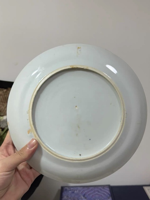 古玩陶瓷青花人物故事紋折腰盤真品鑒賞圖
