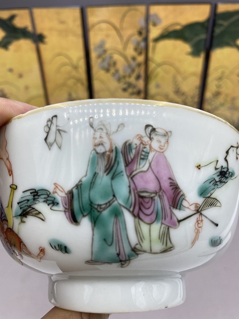 古玩陶瓷晚清 粉彩八仙人物紋碗拍賣，當(dāng)前價格1577元