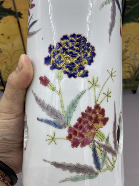 古玩陶瓷晚清 粉彩花卉紋帽筒拍賣，當前價格1400元