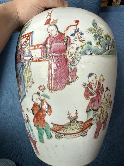 古玩陶瓷人物紋粉彩冬瓜罐真品鑒賞圖