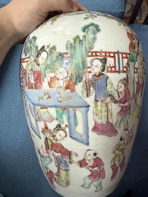 古玩陶瓷人物紋粉彩冬瓜罐真品鑒賞圖