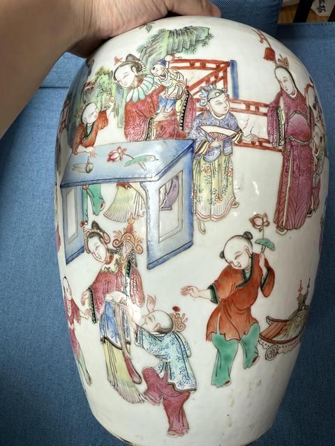 古玩陶瓷人物紋粉彩冬瓜罐真品鑒賞圖