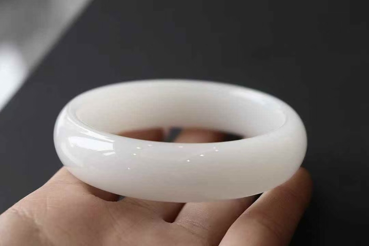 古玩玉器玉手鐲真品鑒賞圖