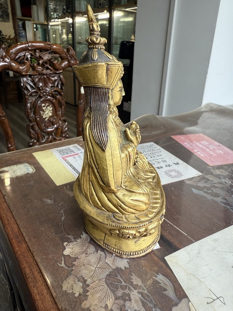 古玩銅器銅鎏金蓮花生大師真品鑒賞圖
