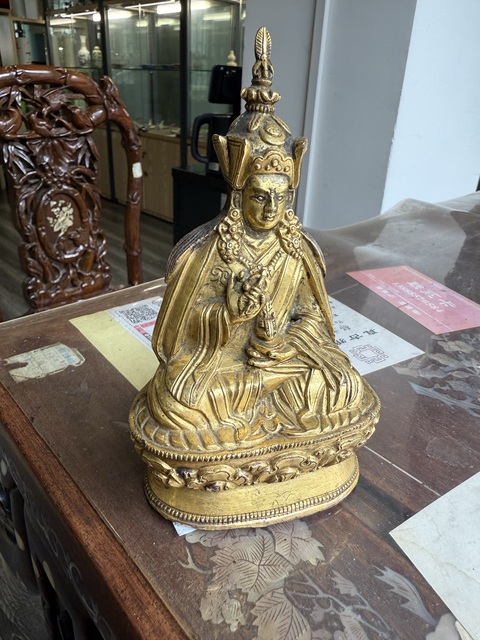 古玩銅器銅鎏金蓮花生大師真品鑒賞圖
