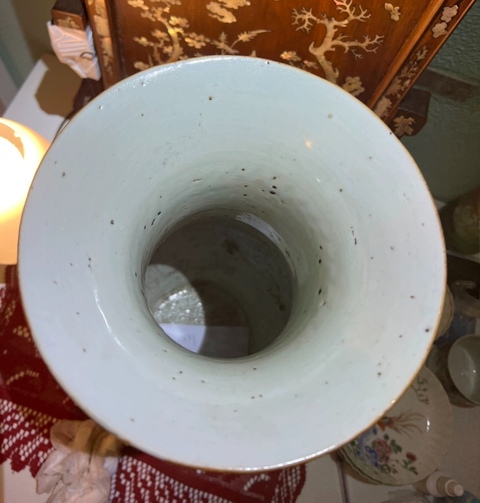 古玩陶瓷仕女圖羅漢瓶真品鑒賞圖