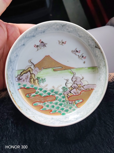 古玩陶瓷山水鶴紋盤真品鑒賞圖