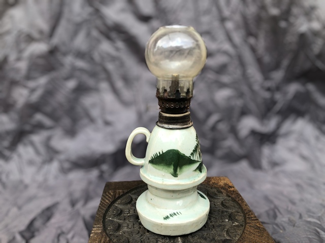 古玩陶瓷綠彩山水紋燈臺真品鑒賞圖