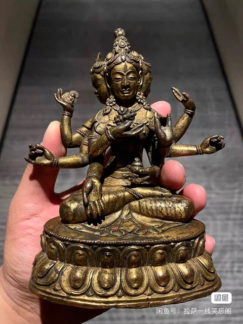 古玩銅器造像真品鑒賞圖