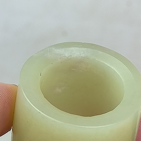 古玩玉器和田玉雕“素紋扳指”真品鑒賞圖