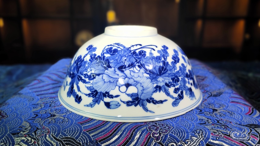 古玩陶瓷清光緒 青花花卉紋碗拍賣，當前價格18800元