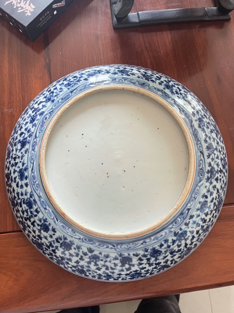 古玩陶瓷青花花卉紋盤真品鑒賞圖