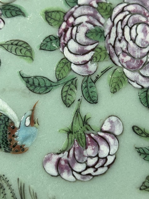 古玩陶瓷粉彩盤真品鑒賞圖