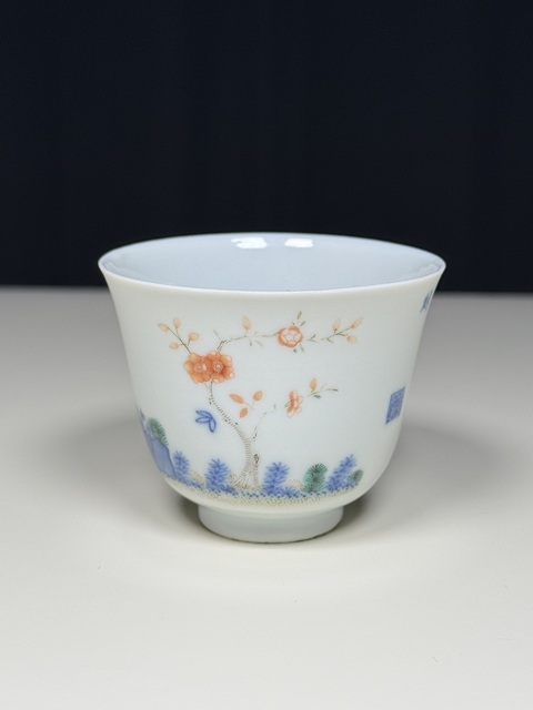 古玩陶瓷清嘉慶青花五彩花神杯真品鑒賞圖