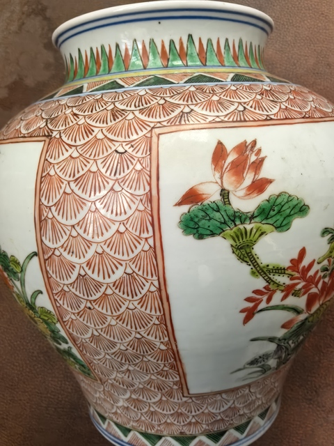 古玩陶瓷五彩開窗花卉紋將軍罐真品鑒賞圖