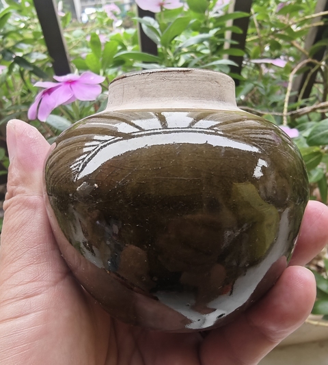 古玩陶瓷民國褐釉罐真品鑒賞圖