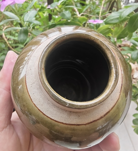 古玩陶瓷民國褐釉罐真品鑒賞圖