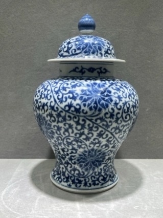 古玩陶瓷青花將軍罐真品鑒賞圖