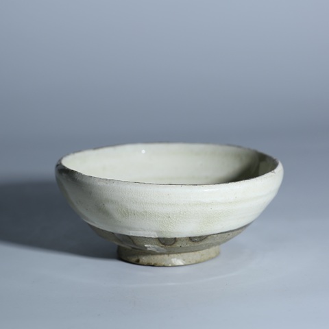 古玩陶瓷磁州窯白釉茶盞真品鑒賞圖