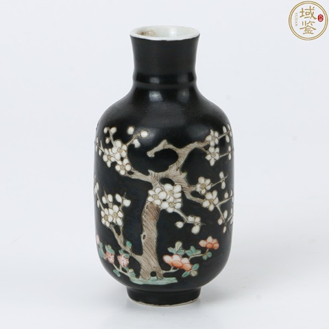 古玩陶瓷梅紋瓶真品鑒賞圖