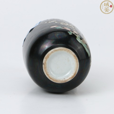 古玩陶瓷梅紋瓶真品鑒賞圖