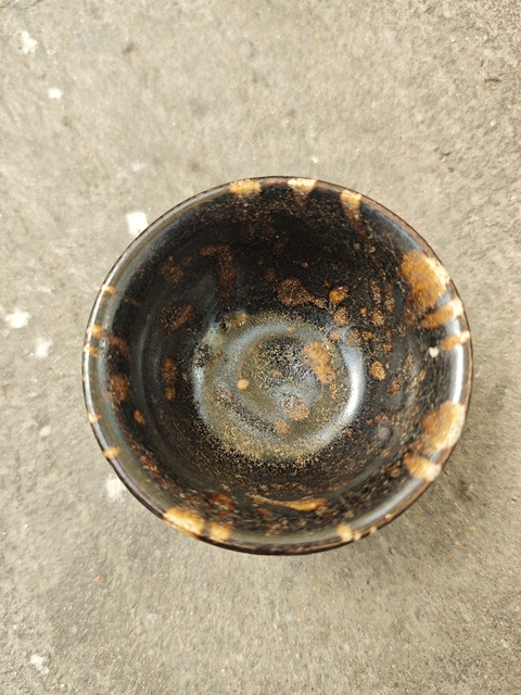 古玩陶瓷吉州窯戴帽茶杯真品鑒賞圖