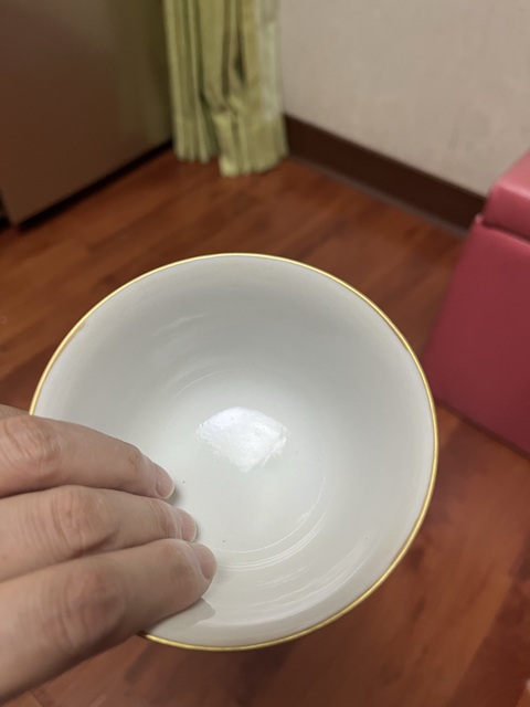 古玩陶瓷花卉紋粉彩杯真品鑒賞圖