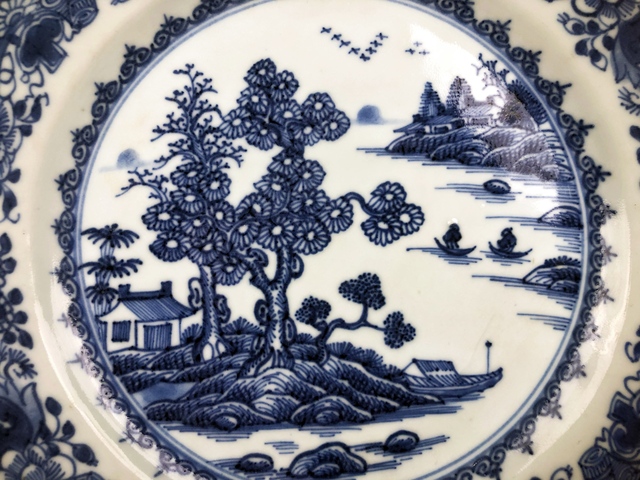 古玩陶瓷清乾隆·青花泛舟山水盤拍賣,當前價格0元
