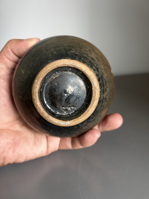 古玩陶瓷宋金耀州窯窯變黑釉茶入(黑耀州)拍賣,當前價格188元