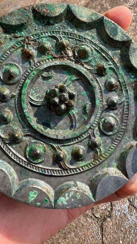 古玩銅器銅鏡真品鑒賞圖