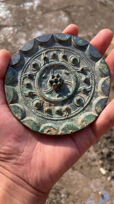 古玩銅器銅鏡真品鑒賞圖