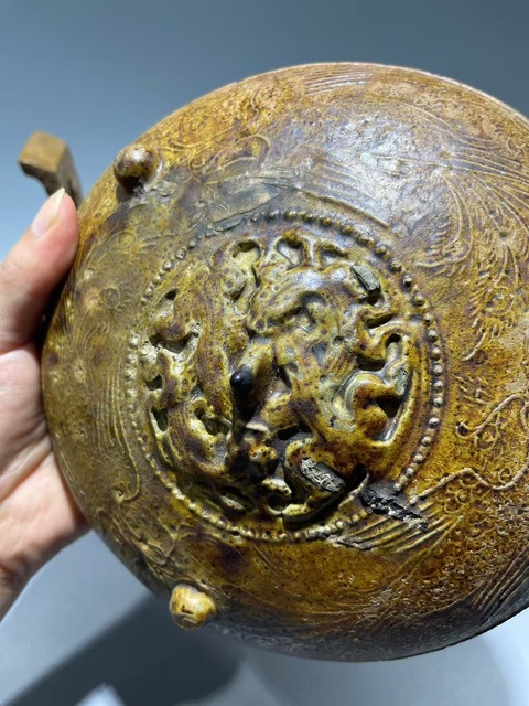 古玩陶瓷漢· 蟠螭鳳紋鼎拍賣,當(dāng)前價格4500元