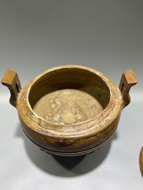 古玩陶瓷漢· 蟠螭鳳紋鼎拍賣,當(dāng)前價格4500元